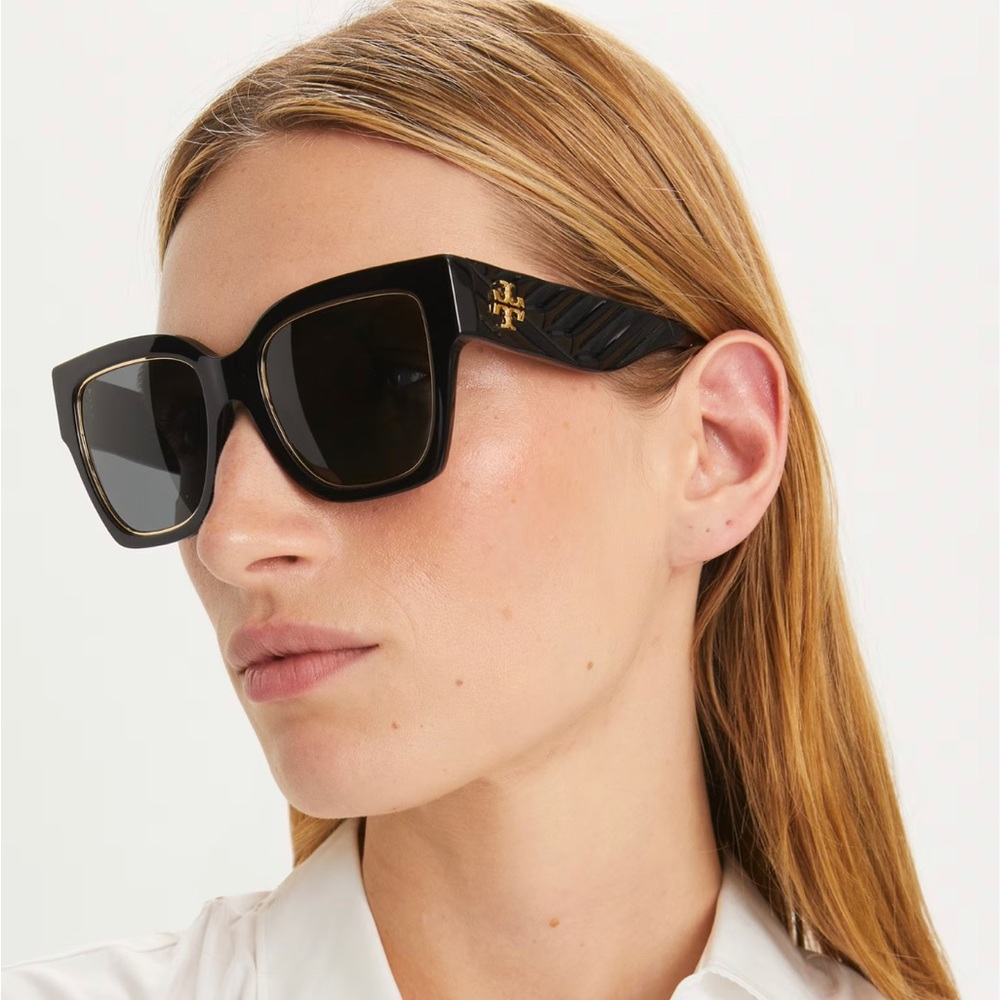 Brand new Tory Burch Kira Sunglasses